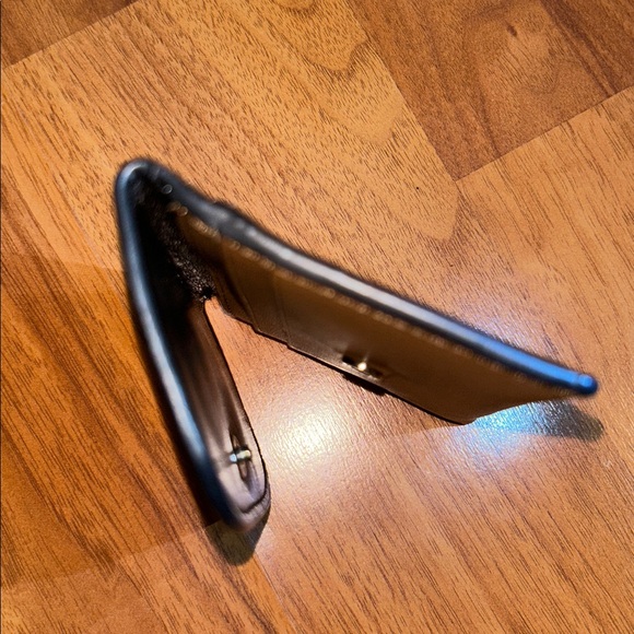 Authentic Coach Leather Card Holder Wallet with Eyes - Picture 8 of 15